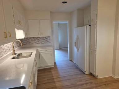 Main picture of 5352 Larch Ct