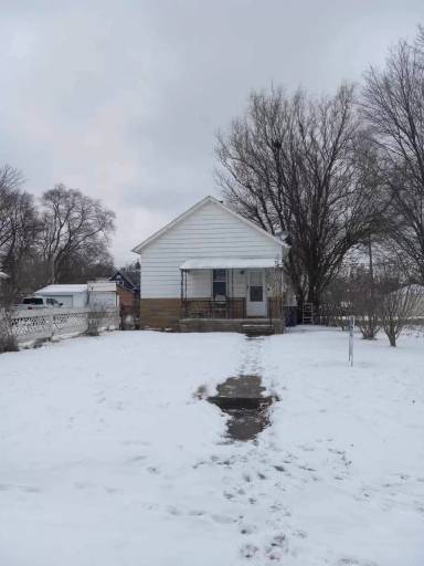 Main picture of 910 Prouty Ave