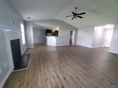 Main picture of 2017 Yellowbrick Rd