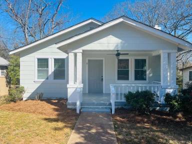 Main picture of 113 Boulevard