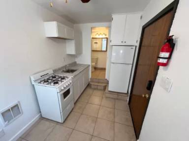 Main picture of 2975 Sacramento Ave