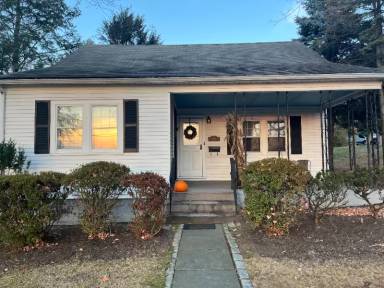 Main picture of 266 Smith St