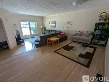 Main picture of 2814 Quarry Heights Way