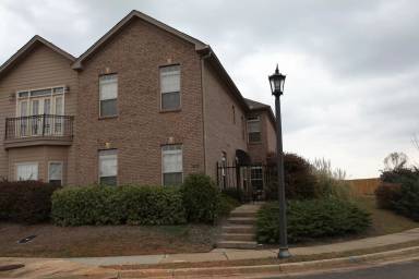 Main picture of 1054 Runningvine Ln