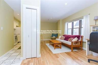 Main picture of 534 Commonwealth Ave