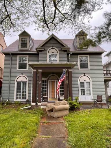 Main picture of 2817 Collingwood Blvd