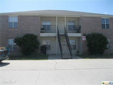 Main picture of 3405 Hereford Ln
