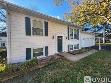 Main picture of 10460 Savannah Ave