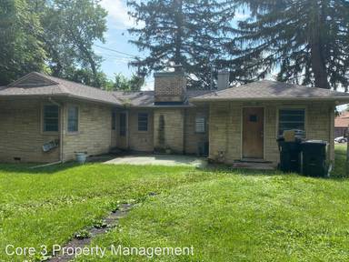 Main picture of 602 N Main St