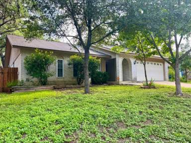 Main picture of 9247 Ridge Grove St