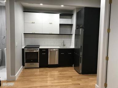 Main picture of 1066 Halsey St