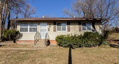 Main picture of 7600 E 50th St