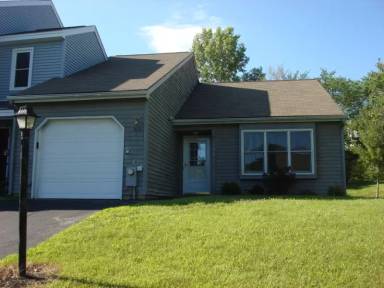 Main picture of 32 Westchester Dr