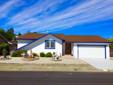 Main picture of 5 Cheyenne Way