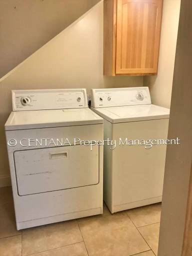 Main picture of 1126 W Quartz St