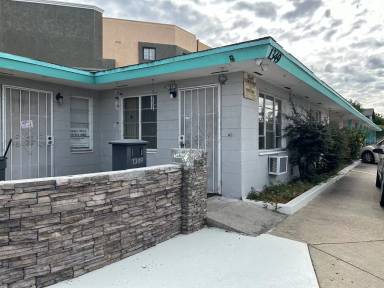 Main picture of 1349 E Main St