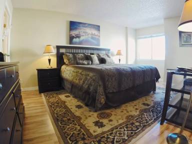 Main picture of The Suites at Boston Commons