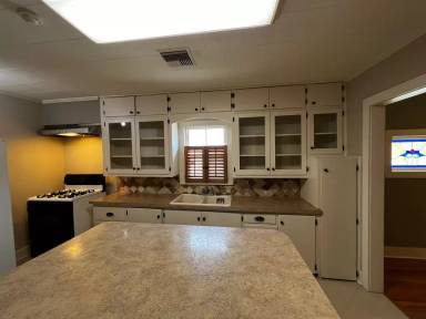 Main picture of 116 Saint George St