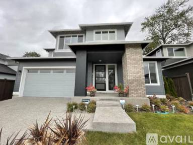 Main picture of 3482 SE 18th St
