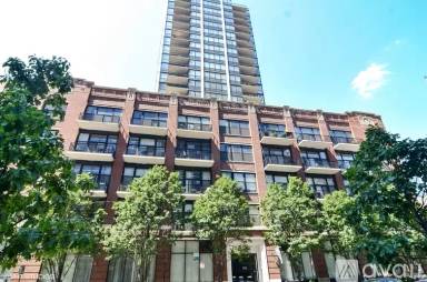 Main picture of Edge Lofts & Tower