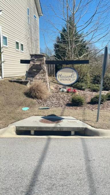 Main picture of 409 Hosea Ct