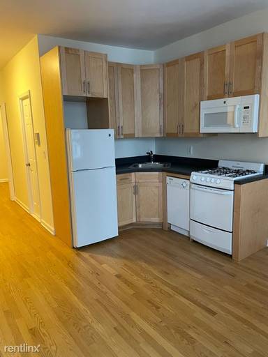 Main picture of 117 E 89th St