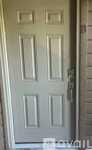 Main picture of 816 S Vance St