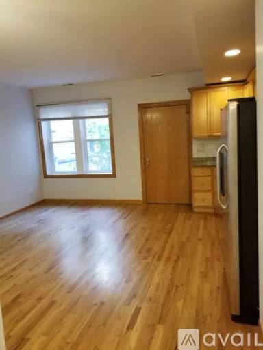 Main picture of 6312 N Fairfield Ave
