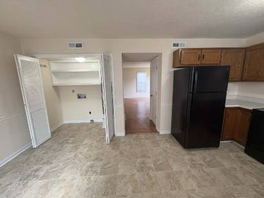 Main picture of 1706 Oshea St