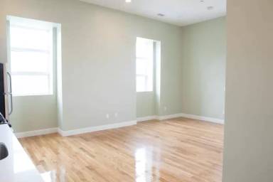 Main picture of 409 Dudley St