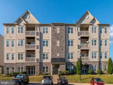 Main picture of 5305 Wyndholme Cir