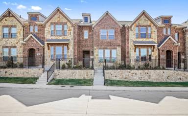 Main picture of 1933 Buffalo Hill Dr