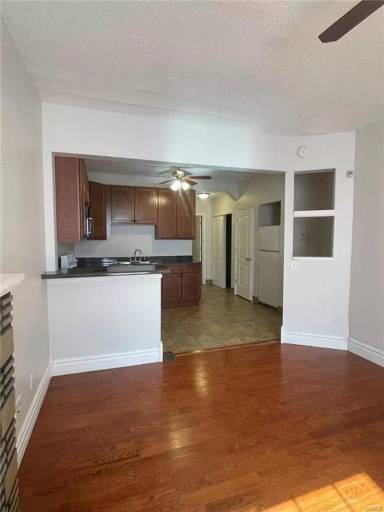 Main picture of 3405-7 Juniata St