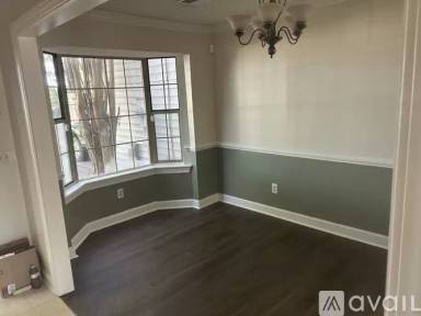 Main picture of 1302 Farrington Way
