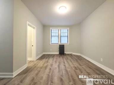 Main picture of 4829 N Damen Ave