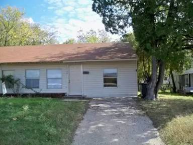 Main picture of 1708 Stewart St