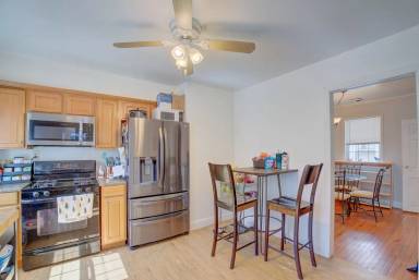 Main picture of 321-25 Greenwich Ave