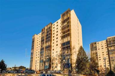 Main picture of Candlewyck Condominiums