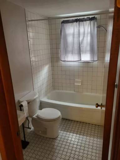 Main picture of 3409 Watson Blvd