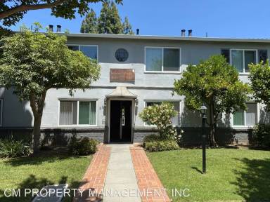Main picture of 880 Park Dr