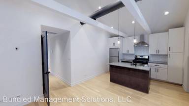 Main picture of 1242 W Huron St