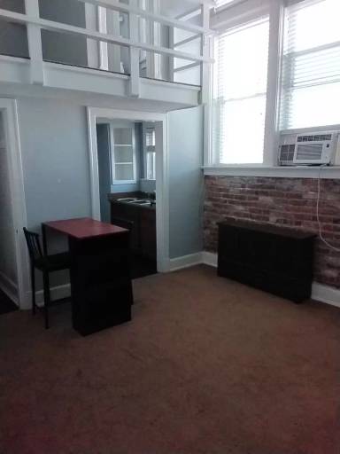 Main picture of 1951 Deerwood Ave