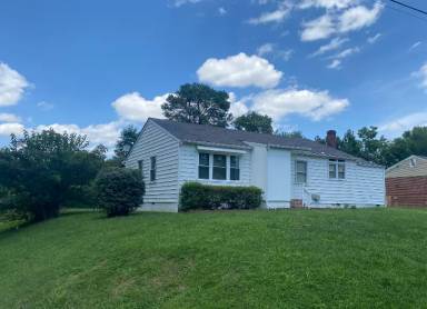 Main picture of 4928 Burtwood Ln