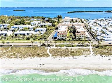 Main picture of 3808 Gulf of Mexico Dr