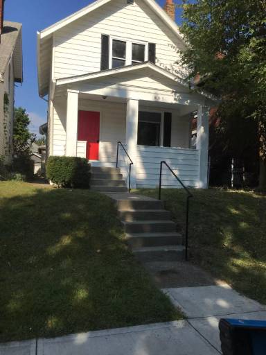 Main picture of 895 S 22nd St