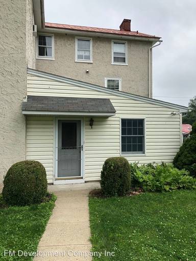 Main picture of 2410 Pottstown Pike