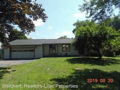 Main picture of 18 Marberth Dr
