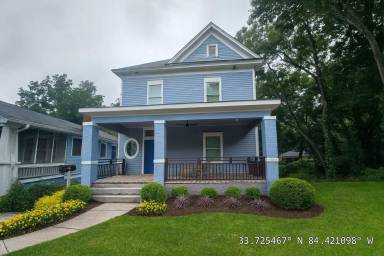 Main picture of 1012 Lawton Ave SW
