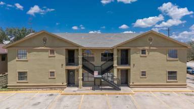 Main picture of 1320 Rosario St