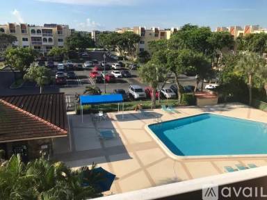 Main picture of 7860 Camino Real